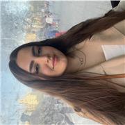 Me defino una persona empatica y con ganas de aprender, daré refuerzo a niños de primaria.